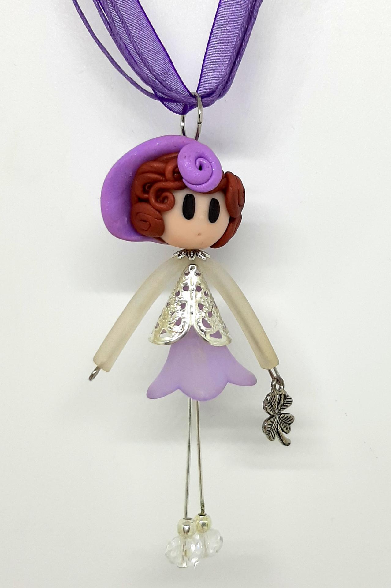 Violet trefle
